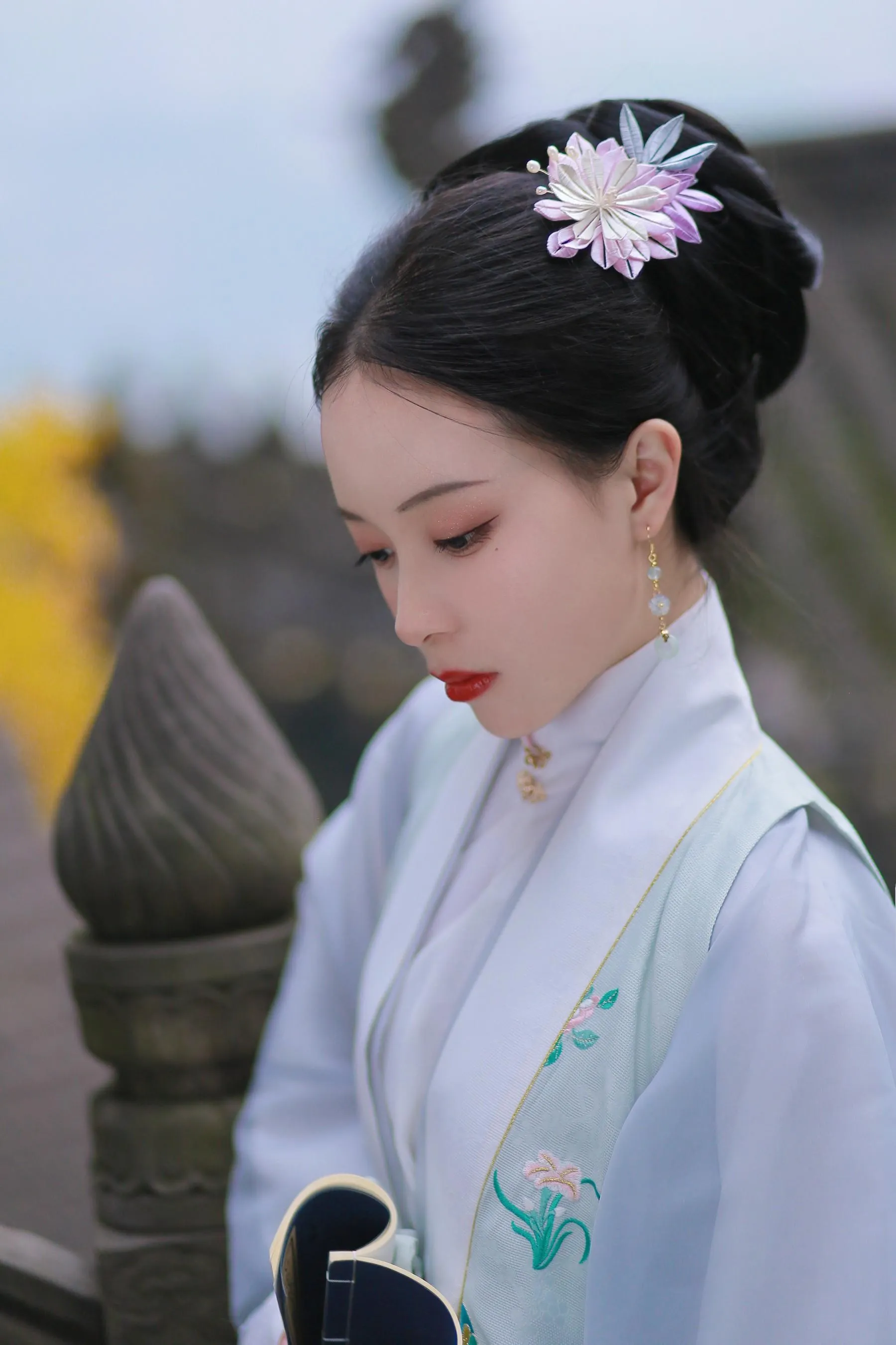 [YITUYU艺图语]2022.02.17 银杏歌 花泽阮阮 [35P]插图9